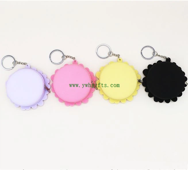Daisy Silicone Purse Coin Wallet Keychain Small Money Coin Pouch Bag