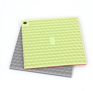 Kvadrat silikonli issiqlik izolatsiyasi va kuyishga qarshi yostiq stol matosi platsemati